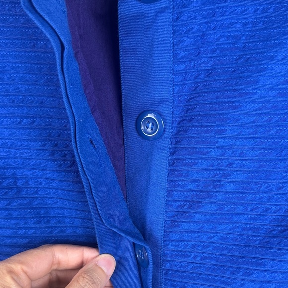 Chico's Royal Blue Classic Elegant Pin Tuck Hidden Button Blazer Jacket Size 1 - Picture 7 of 13